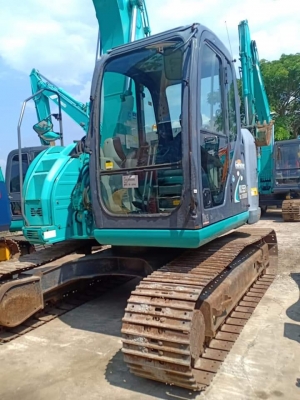 ขาย..KOBELCO SK135SR-2. YY05. เก่านอกแท้  เดิมๆๆ  มีลายแย๊ก..สภาพสวย  พร้อมใช้  โทร 089-3818694 จ๊อย