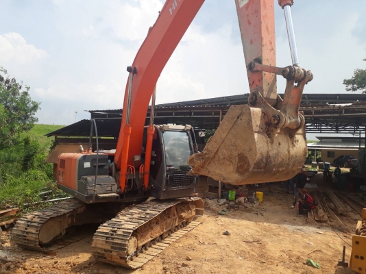 ขาย 1,390,000 HITACHI zx 200-3 รถทำงาน 6,000 ชม.ไฟฟ้าครบ เครื่องดี ปั้มแรง เอวแน่น ช่วงล่างสวย รถพร้อมใช้งาน เอกสารแจ้งจำหน่าย รถอยู่ กทม. 090-772-3710 090-772-3708
