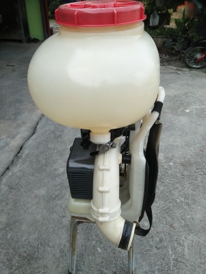 ขายเครื่องพ่นปุ๋ย ขายเครื่องพ่นปุ๋ย