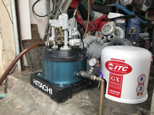 ขายปั๊มน้ำอัตโนมัติ Hitachi 150W เบิกฝาครอบใหม่ สภาพดีสวยใหม่มาก หมุนนิ่ม ตรวจเช็คแรงดันเรียบร้อย ไม่มีรั่วซึม พร้อมใช้งาน ราคา 2,200 บาทพร้อมส่งครับ