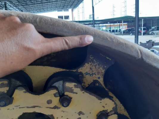 ขาย 1,250,000 รถบดสั่นสะเทือน 20 ตัน BOMAG BW 219 DH-3 ล้อเหล็กเรียบหนา 2 เพลา หัวเก๋ง ยางดี เครื่องดี ปั้มสั่นแรง รถปี 1997 เล่มทะเบียน รถสวยพร้อมใช้เอกสารเล่มพร้อมโอน รถอยู่ กทม. 090-772-3710 090-772-3708 ขาย 1,250,000 รถบดสั่นสะเทือน 20 ตัน BOMAG BW 219 DH-3 ล้อเหล็กเรียบหนา 2 เพลา หัวเก๋ง ยางดี เครื่องดี ปั้มสั่นแรง รถปี 1997 เล่มทะเบียน รถสวยพร้อมใช้เอกสารเล่มพร้อมโอน รถอยู่ กทม. 090-772-3710 090-772-3708