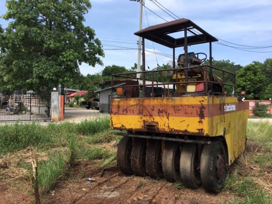 ขายรถบดWATANABE wp15120000บาท หรือแยกอะไหล่ครับ0816278866