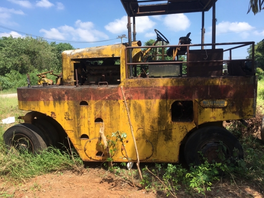 ขายรถบดWATANABE wp15120000บาท หรือแยกอะไหล่ครับ0816278866