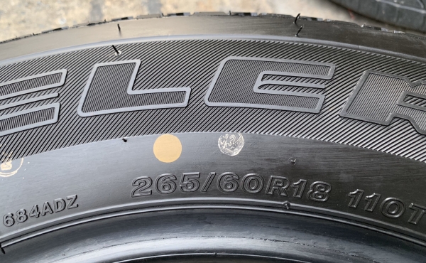 ยางป้ายแดง 265-60-18 Bridgestone ปี 19 สวยกริ๊บ ยางป้ายแดง 265-60-18 Bridgestone ปี 19 สวยกริ๊บ