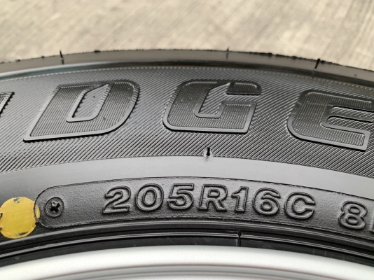 ล้อแม็กป้ายแดง ISUZU D-MAX Blue Power ขอบ 16 พร้อมยางป้ายแดง 205R16 Bridgestone ปี 19 สวยกริ๊บๆ