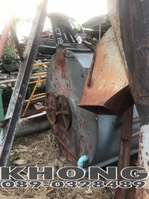 ขายด่วน ไซโล ผสมอาหารหมู ไก่ 1เพลา2ลูก และ2เพลา1ลูก มีไดร์1ตัว ใช้งานได้ทั้ง3ตัว เพียง 70000 บาท