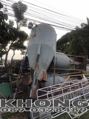 ขายด่วน ไซโล ผสมอาหารหมู ไก่ 1เพลา2ลูก และ2เพลา1ลูก มีไดร์1ตัว ใช้งานได้ทั้ง3ตัว เพียง 70000 บาท