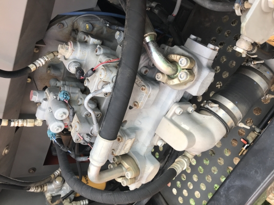 ขายแบคโฮ HiTachi zx200-5G ขายแบคโฮ HiTachi zx200-5G