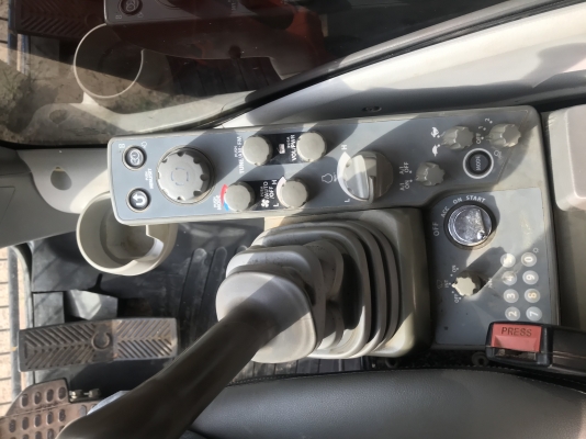 ขายแบคโฮ HiTachi zx200-5G ขายแบคโฮ HiTachi zx200-5G