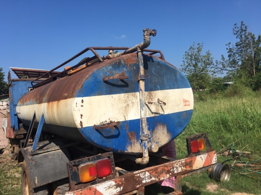 ขายถังน้ำพร้อมอุปกรณ์ รถหกล้อ 26000บาท พร้อมใช้งาน