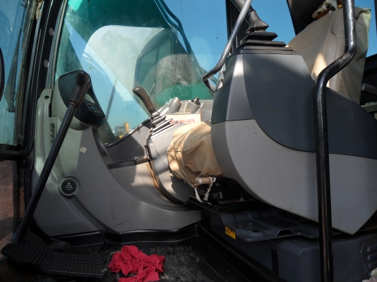 SK140super เอกสารเล่มทะเบียนราคา1,380,000- รถดีมีคุณภาพ..อีกแล้วครับท่าน...