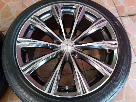 ล้อแม็ก Venerdi CRS(งานไต้หวัน) ขอบ 19 พร้อมยาง Bridgestone Turanza GR-100  245/45R19 ผลิตปี 2016 มีริ้วรอยตามการใช้งาน ขายถูกๆตามสภาพ ทั้งชุด 9900.- / ใส่ฟรี รับเทิร์น รับบัตรเครดิตทุกธนาคาร ส่งได้ทั่วไทย