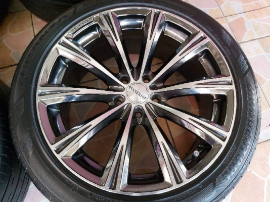 ล้อแม็ก Venerdi CRS(งานไต้หวัน) ขอบ 19 พร้อมยาง Bridgestone Turanza GR-100  245/45R19 ผลิตปี 2016 มีริ้วรอยตามการใช้งาน ขายถูกๆตามสภาพ ทั้งชุด 9900.- / ใส่ฟรี รับเทิร์น รับบัตรเครดิตทุกธนาคาร ส่งได้ทั่วไทย