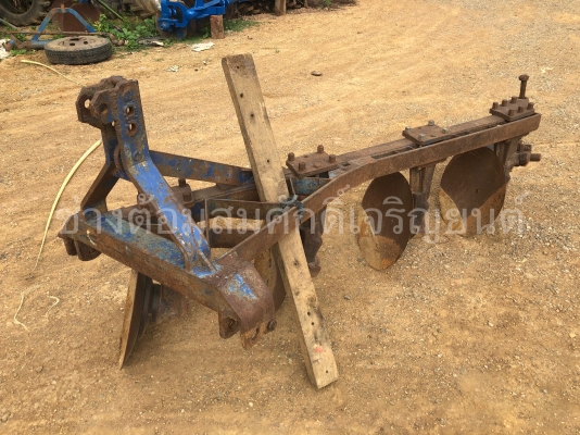 ผาน 4 รถไถใหญ่ ตามสภาพ