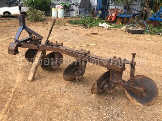 ผาน 4 รถไถใหญ่ ตามสภาพ