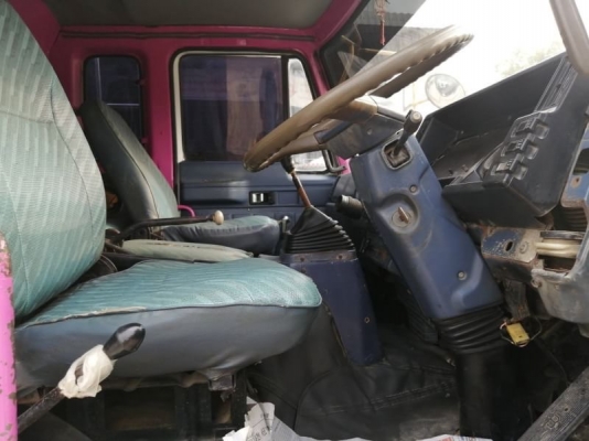 Isuzu rocky 175 แรง ปี 47 สองเพลาดัมพ์มิเนียม เบรคจิ๊ปฟี่ สโลกลาง ช่วงล่างใหญ่ ภายในครบ ยางดีสโตร แอ