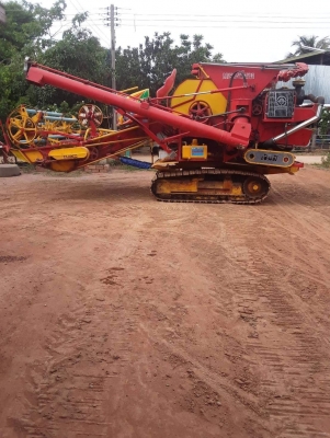 ขายรถเกี่ยวข้าว เกษตรพัฒนา เงินมีปี56 ช่วงล่างโซ่เปลี่ยนใหม่ เอกสารครบ เครื่อง6HE1โบว์245 ช่วงล่าง10เพลาใหญ่