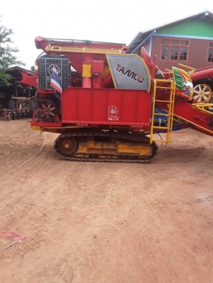 ขายรถเกี่ยวข้าว เกษตรพัฒนา เงินมีปี56 ช่วงล่างโซ่เปลี่ยนใหม่ เอกสารครบ เครื่อง6HE1โบว์245 ช่วงล่าง10เพลาใหญ่