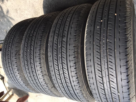 ยางบริสโตน215/70/15ปี16 ดอกยาง90\%+ โทร.0879050181.จัดส่งได้ครับ