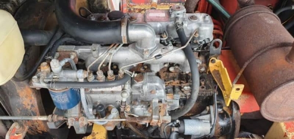 ราคา295,000บาทแบคโฮขนาด7.5ตันหัวเก๋งซูมิโตโม่75F2เทียบเท่าPC75คลนโทลน้ำมันปั้มนี้วระบบไฟฟ้าครบเร็วแรงไม่โหลดเครื่อง 4สูบ อีซูซู4JB1รถนอกเพื่งนำเข้ามาใหม่จากญี่ปุ่นยังไม่ได้ใช้ในไทยเลยบูมอาม์สวยเอวแน่นชั่วโม่งทำงานน้อยเอกสารอินวอยมีแค่คันเดียวเท่านั้นรถสถา