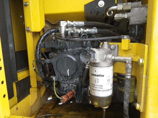 ขายรถขุดนำเข้าจากประเทศญี่ปุ่น komatsu pc120-8 แทรกกว้าง 70 cm สนใจติดต่อสอบถาม 0923309229 อีด