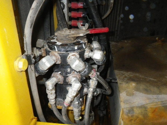 ขายรถขุดนำเข้าจากประเทศญี่ปุ่น komatsu pc120-8 แทรกกว้าง 70 cm สนใจติดต่อสอบถาม 0923309229 อีด