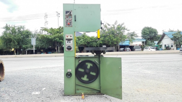 เลื่อยสายพานแบนด์ซอลทรงตั้ง FU HO FACTORY TAIWAN ผ่าเหล็ก/โลหะ ใบเลื่อย 25 mm ระยะตัด 400 mm ฐานเอีย เลื่อยสายพานแบนด์ซอลทรงตั้ง FU HO FACTORY TAIWAN ผ่าเหล็ก/โลหะ ใบเลื่อย 25 mm ระยะตัด 400 mm ฐานเอีย