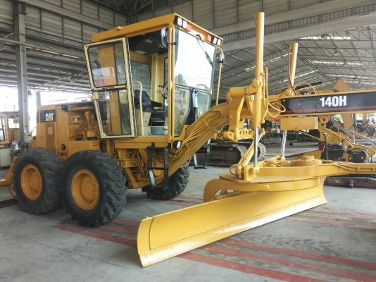 ขายรถเกรดCAT140H เป็นCATอเมริกา4,700,000 ราคานี้ยังไม่รวมภาษี7เปอร์เซ็นต์