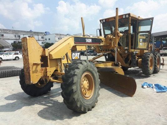 ขายนถเกรดCAT140H เป็นCATบราซิลเอกสารครบราคา 4,400,000ราคานี้ยังไม่รวมภาษี7เปอร์เซ็นต์