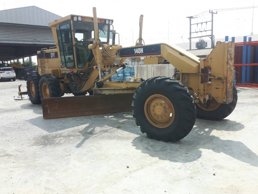 ขายนถเกรดCAT140H เป็นCATบราซิลเอกสารครบราคา 4,400,000ราคานี้ยังไม่รวมภาษี7เปอร์เซ็นต์