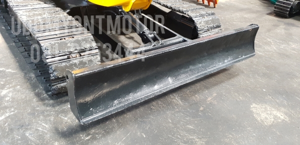 ขาย รถขุด KOMATSU รุ่น PC45R-8- มือสองญี่ปุ่น  แทรกเหล็ก  สลัก บูทเอวแน่น 100\% สวยพร้อมใช้งาน มือถือ 0818753444