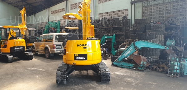 ขาย รถขุด KOMATSU รุ่น PC38UU-2- มือสองญี่ปุ่น  แทรกเหล็ก  สลัก บูทเอวแน่น 100\% สวยพร้อมใช้งาน มือถือ 0818753444