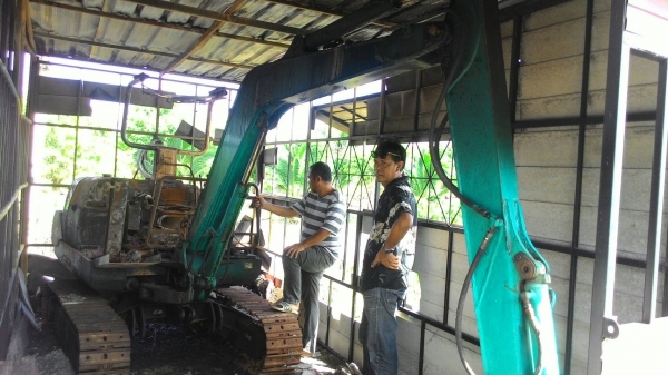 รถขุด KOMATSU PC20-7 มีเอกสารอินวอยล์