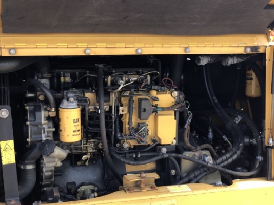 ขายรถตักล้อยาง CAT 910H นำเข้าเองจากญี่ปุ่น สภาพสวยพร้อมใช้ มีVDOการทำงานครับ ขายรถตักล้อยาง CAT 910H นำเข้าเองจากญี่ปุ่น สภาพสวยพร้อมใช้ มีVDOการทำงานครับ