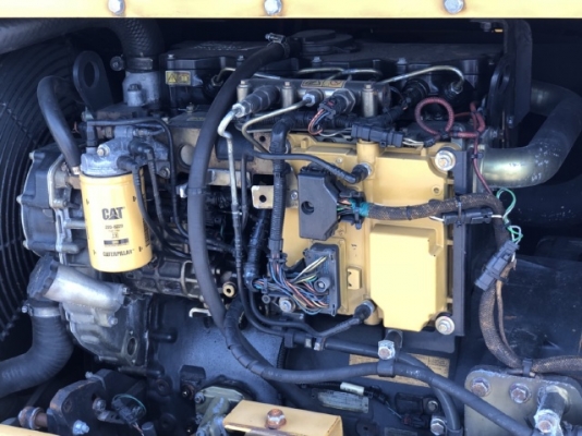 ขายรถตักล้อยาง CAT 910H นำเข้าเองจากญี่ปุ่น สภาพสวยพร้อมใช้ มีVDOการทำงานครับ ขายรถตักล้อยาง CAT 910H นำเข้าเองจากญี่ปุ่น สภาพสวยพร้อมใช้ มีVDOการทำงานครับ