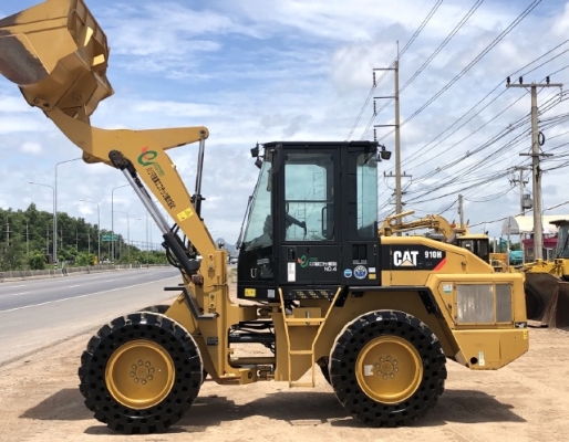 ขายรถตักล้อยาง CAT 910H นำเข้าเองจากญี่ปุ่น สภาพสวยพร้อมใช้ มีVDOการทำงานครับ ขายรถตักล้อยาง CAT 910H นำเข้าเองจากญี่ปุ่น สภาพสวยพร้อมใช้ มีVDOการทำงานครับ