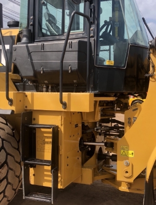 ขายรถตักล้อยาง CAT 950K ปี 2014 นำเข้าเองจากญี่ปุ่น สภาพพร้อมใช้ มีVDOการทำงานครับ