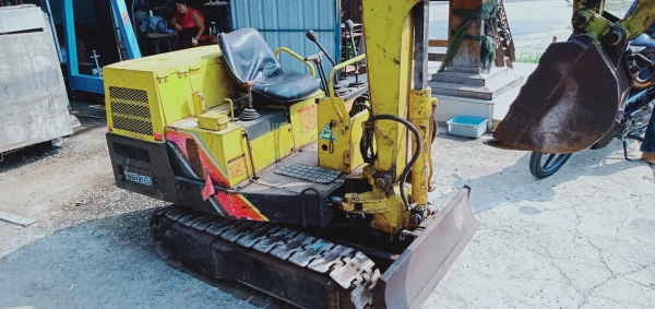 ขายแม็คโฮ yanmar yb10