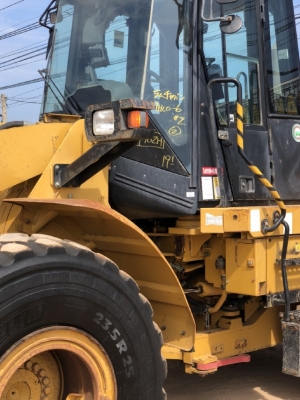 ขายรถตักล้อยาง CAT 962H นำเข้าเองจากญี่ปุ่น สภาพสวยพร้อมใช้ มีVDOการทำงานครับ