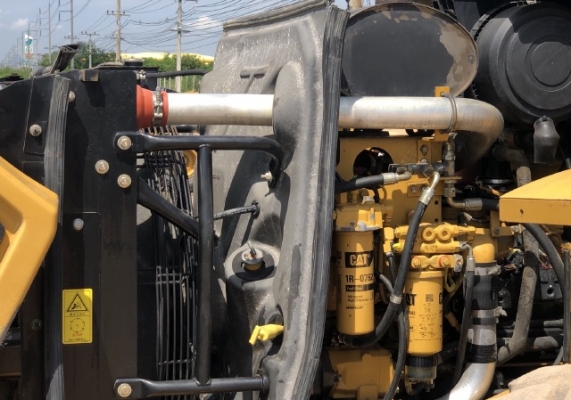 ขายรถตักล้อยาง CAT 962H นำเข้าเองจากญี่ปุ่น สภาพสวยพร้อมใช้ มีVDOการทำงานครับ