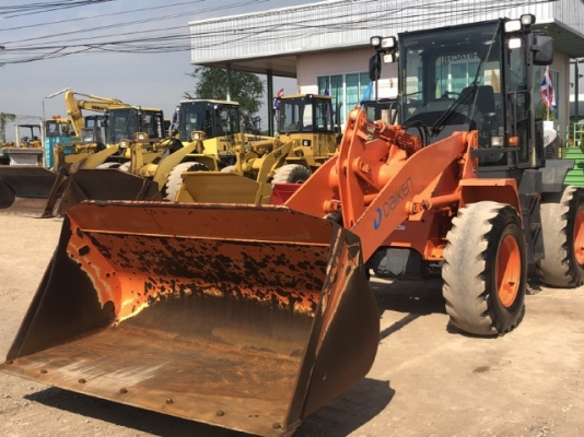 ขายรถตักล้อยาง HITACHI ZW100 ปี 2012 แขนยาวพิเศษ นำเข้าเองจากญี่ปุ่น สภาพสวยพร้อมใช้ มีVDOการทำงานครับ