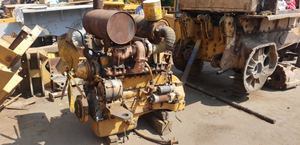 ขายเครื่องรถตัก โคมัสสุ WA350-1 6D110