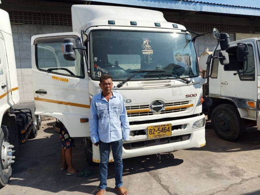 รถบรรทุก 10 ล้อหัวลาก ยี่ห้อ HINO 500 FM8J จดทะเบียนปี 2558