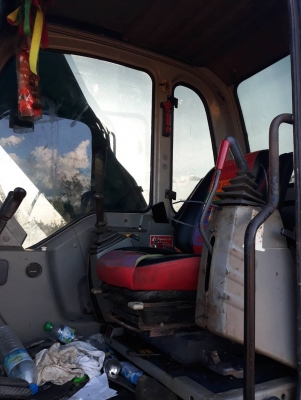 ขายKOBELCO SK200-6YN10 เอกสารเล่มทะเบียนราคา 850,000