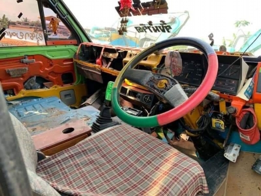 ขาย 18,000 บาท หัว ISUZU NPR หูช้าง แท้จริง สภาพพอใช้ อุปกรณ์ครบ  รถอยู่  นครปฐมโทร 0610710295  สนใจ รายการสินค้า อื่นๆ ที่ เว็ปไชค์ Truck2Hand https://www.truck2hand.com/index.php?actions=content/search&amp;member_id=136193  Facebook ส่วนตัวทัก Http://ww