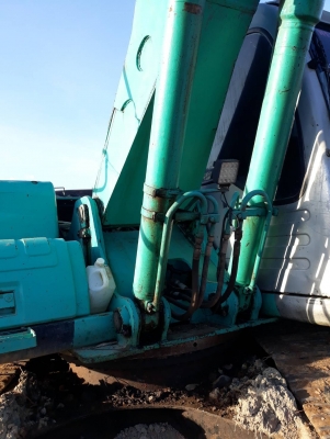 ขายKOBELCO SK200-6YN10 เอกสารเล่มทะเบียนราคา 850,000