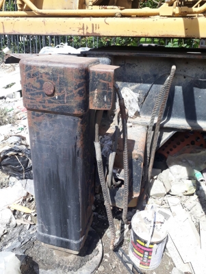 ขาย6ล้อนิสสันเครน11ตันทะเบียนครบราคา 250,000