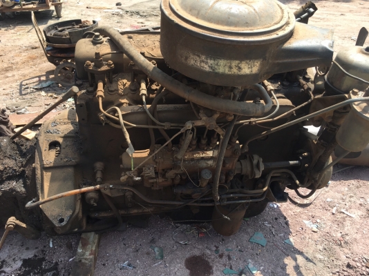 ขายเครื่องพร้อมเกียร์isuzu 18000บาท
