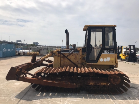 CATERPILLAR D3C นำเข้าญี่ปุ่นยังไม่ผ่านการใช้งานในไทย สนใจติดต่อ ผึ้ง 095-0563605 CATERPILLAR D3C นำเข้าญี่ปุ่นยังไม่ผ่านการใช้งานในไทย สนใจติดต่อ ผึ้ง 095-0563605