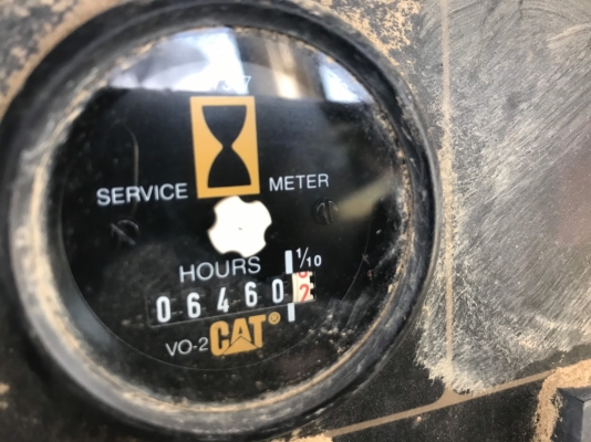 CATERPILLAR D3C นำเข้าญี่ปุ่นยังไม่ผ่านการใช้งานในไทย สนใจติดต่อ ผึ้ง 095-0563605 CATERPILLAR D3C นำเข้าญี่ปุ่นยังไม่ผ่านการใช้งานในไทย สนใจติดต่อ ผึ้ง 095-0563605